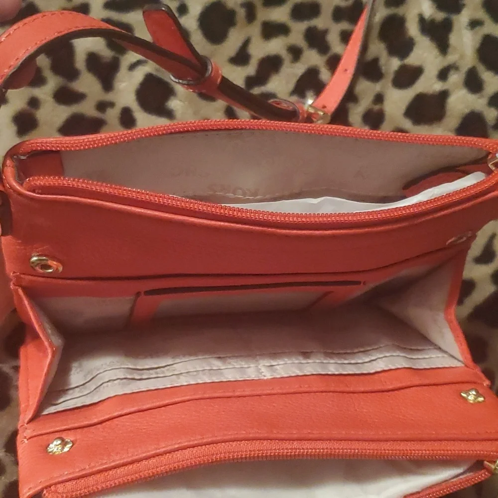 MK LG CROSSBODY PURSE - Picture 7 of 9